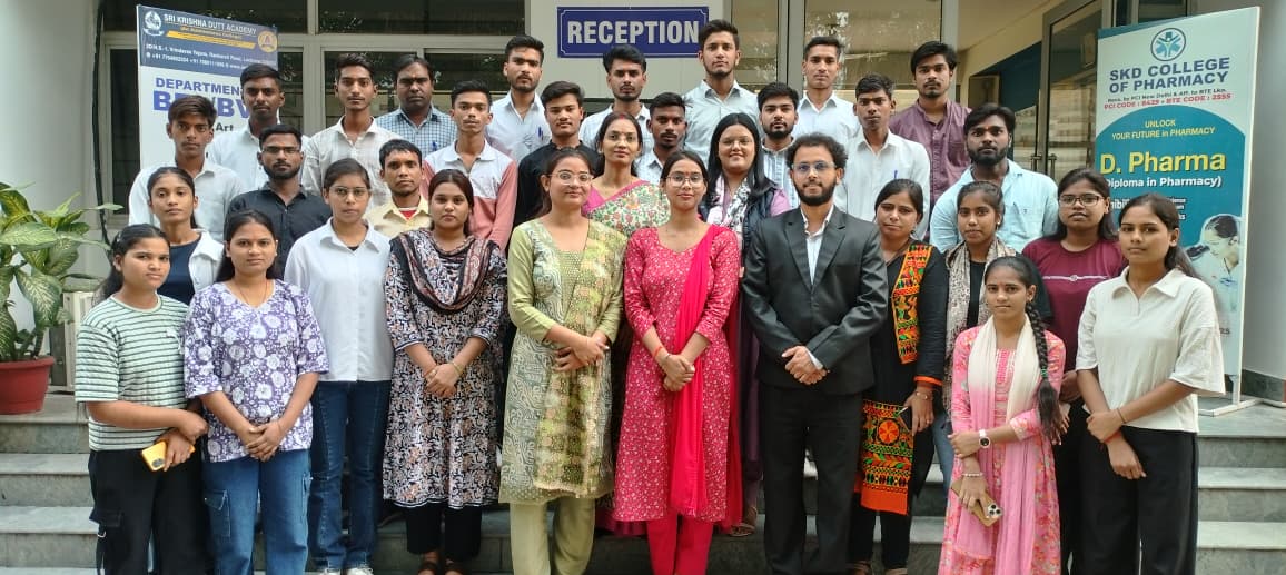 D Pharmacy College in Lucknow